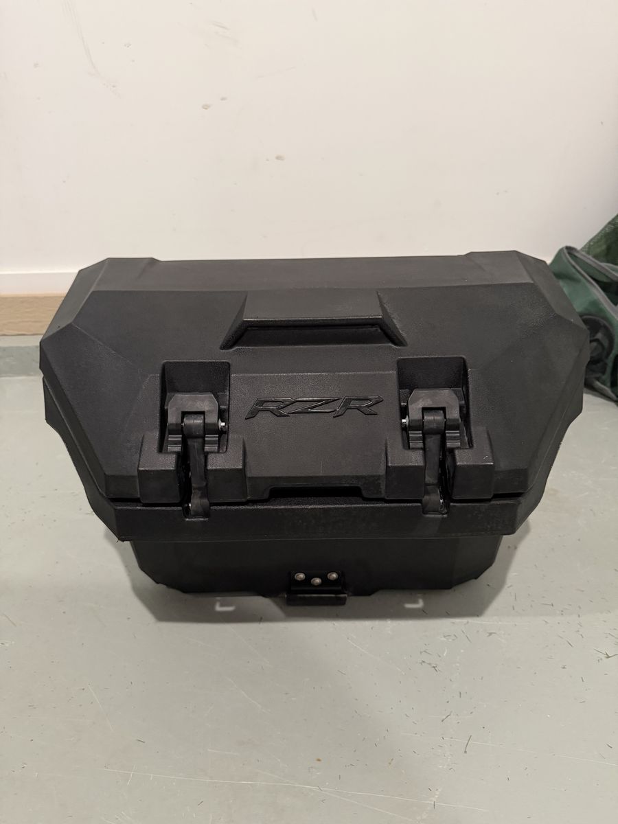 Rzr XP storage