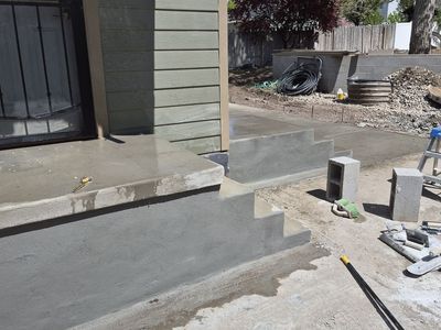 Retaining Walls | Curbing | Yard Patio | Concrete Work | Walkways | Fire Pits