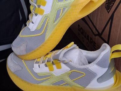 Men's Mazino Size 10