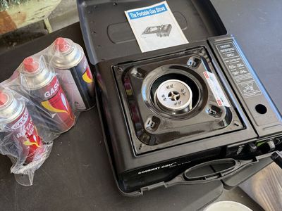 Gourmet Chef B-0029 Portable Gas Stove with Fuel Canisters - Compact Camping Cooktop