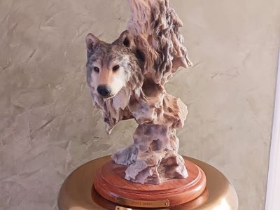 Spirit Moon Wolf Heads Sculpture