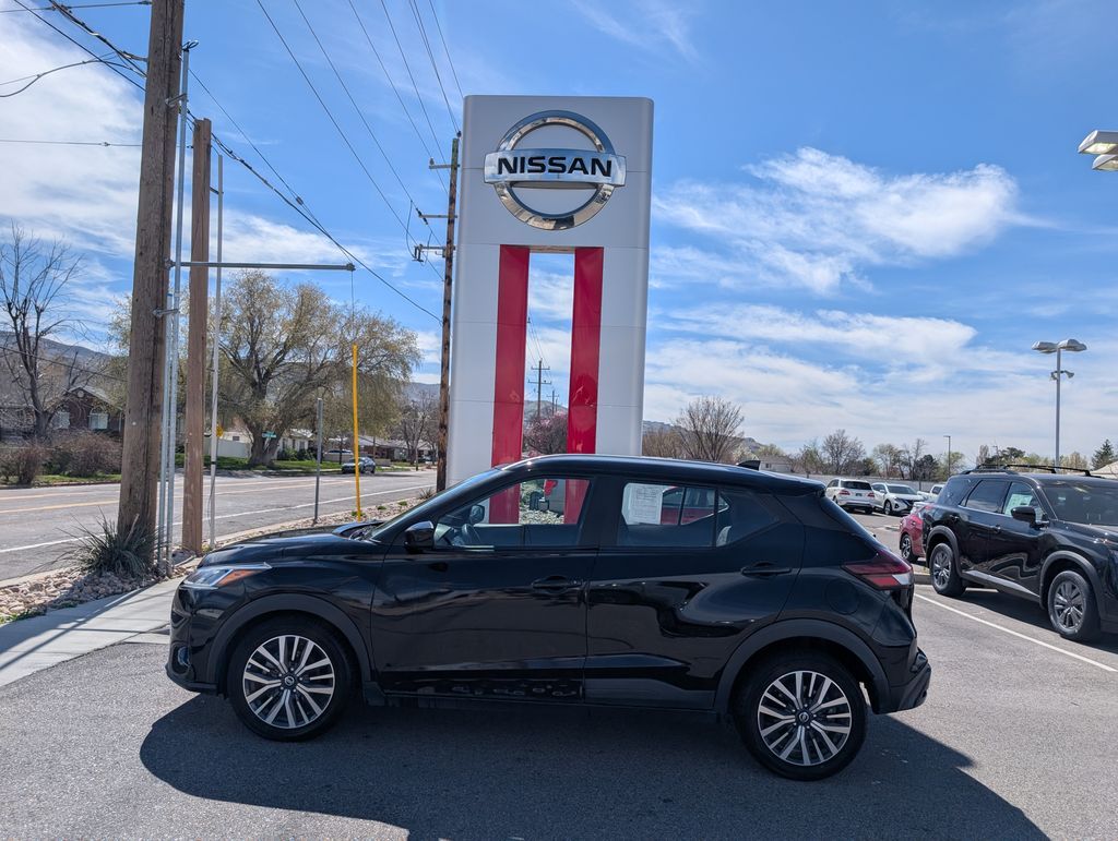 2021 Nissan Kicks SV