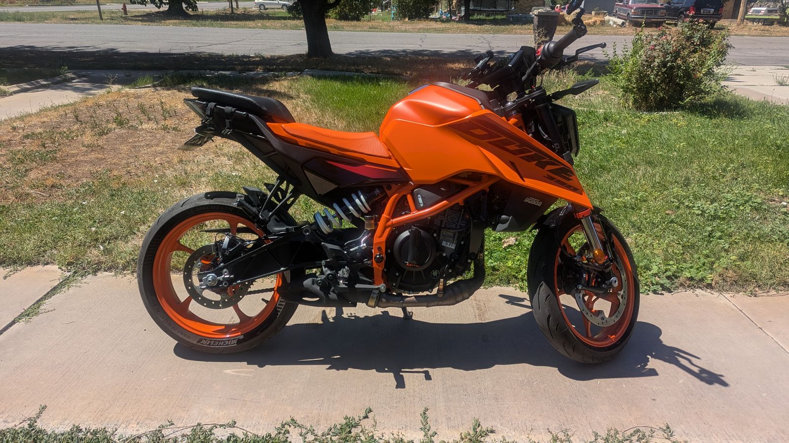 For Sale 2024 KTM Duke 390 and gear!