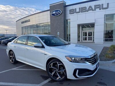 2021 Volkswagen Passat R-Line