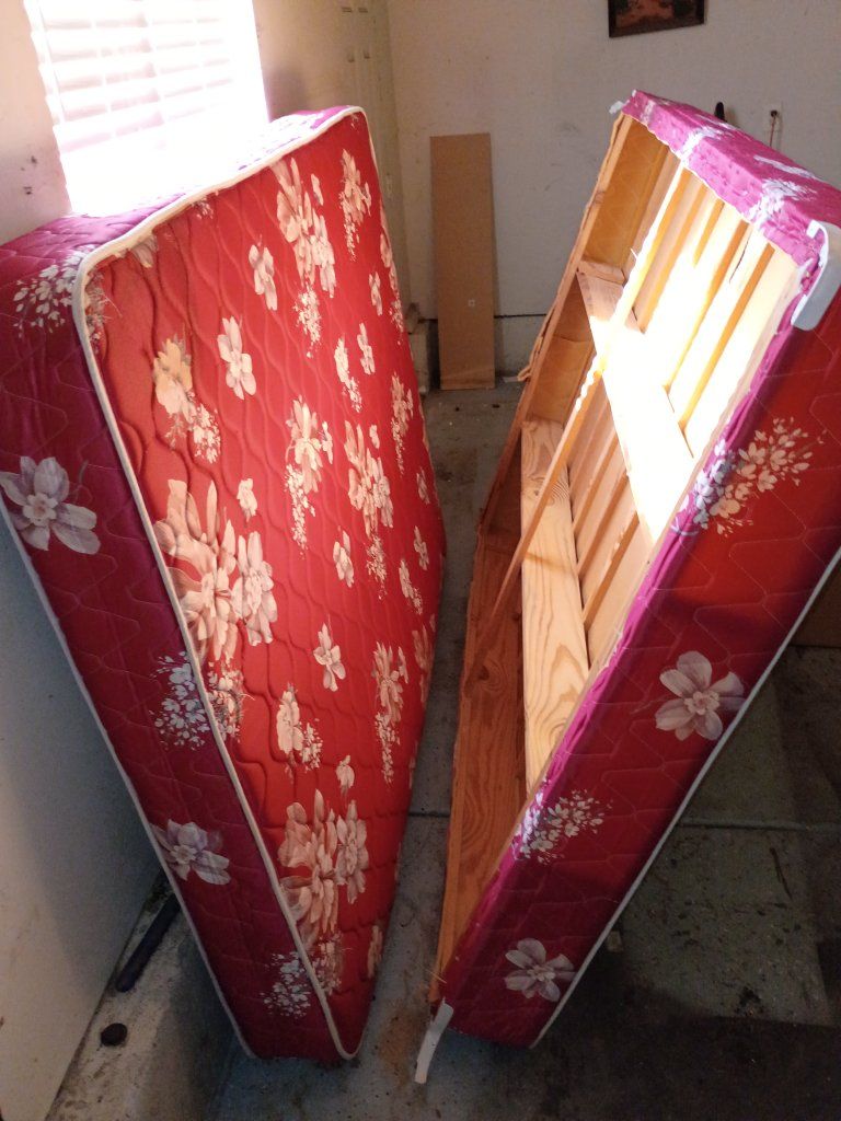 Main image 2