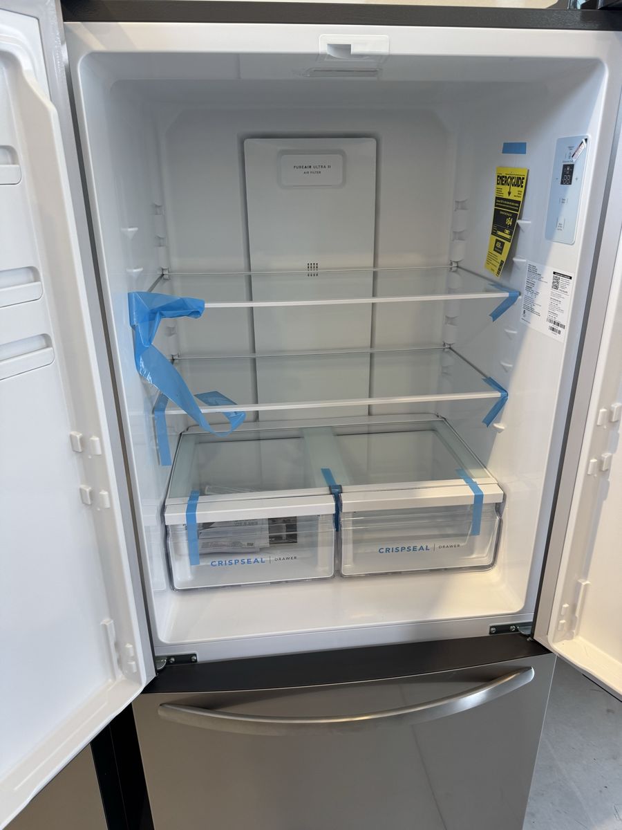 Main image 6