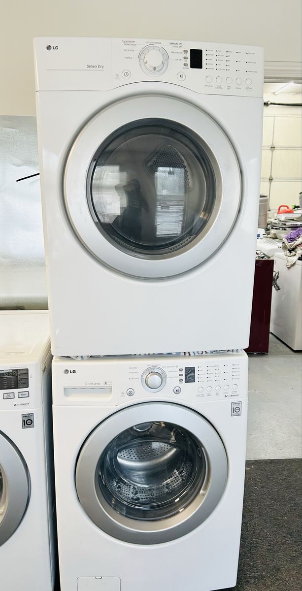 LG stackable washer and dryer set