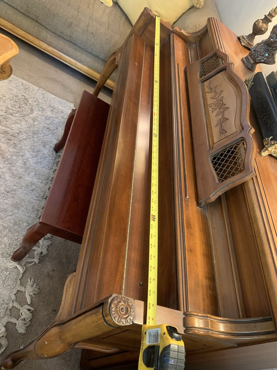 Main image 5