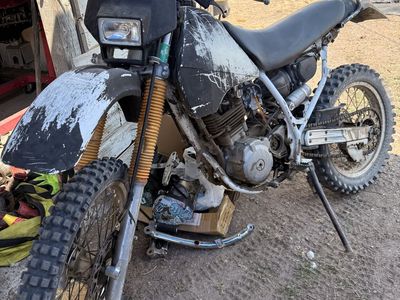 93 SUZUKI DR350