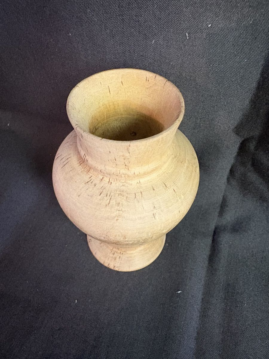 Main image 2