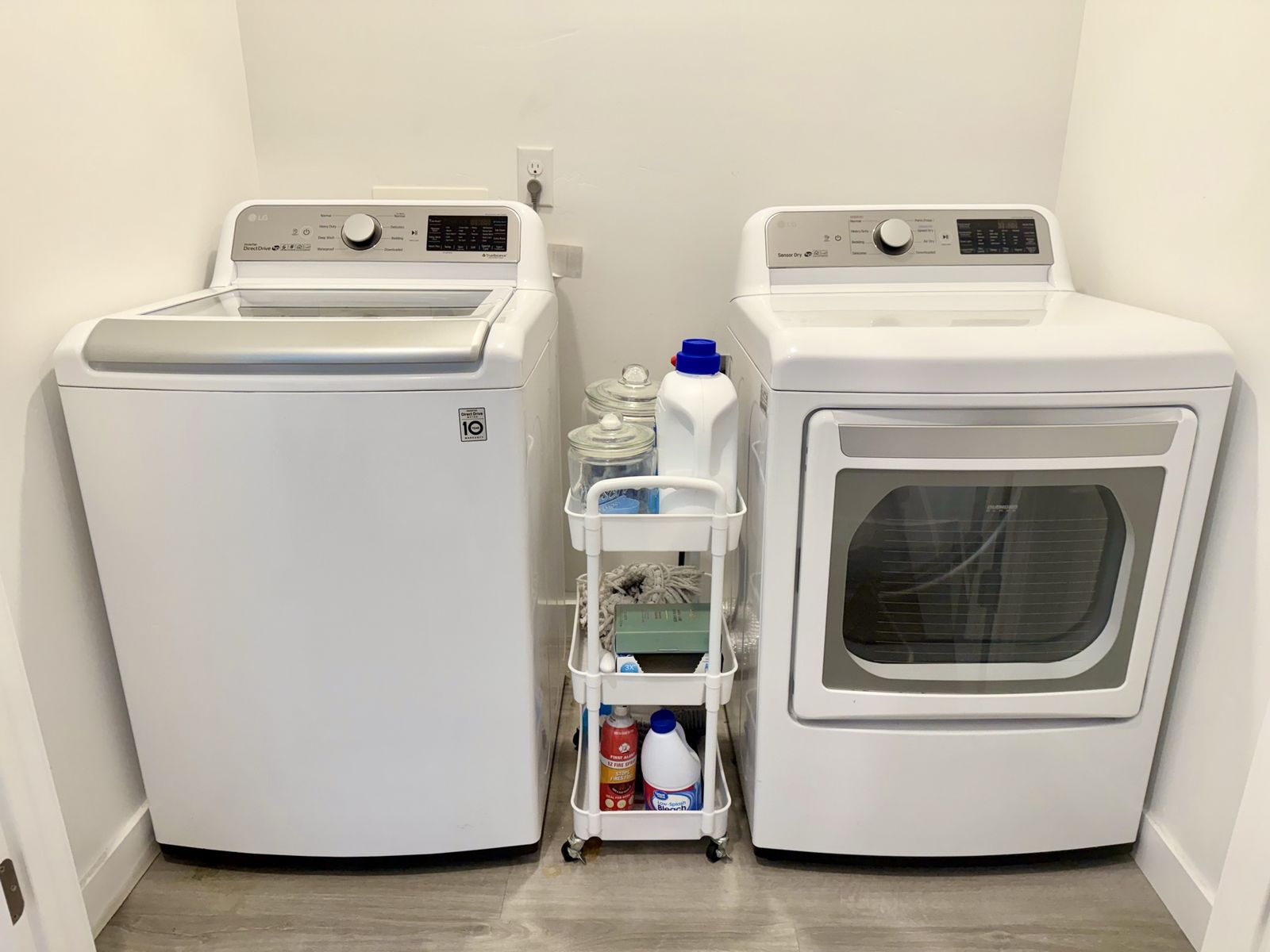 LG Washer & Dryer Set