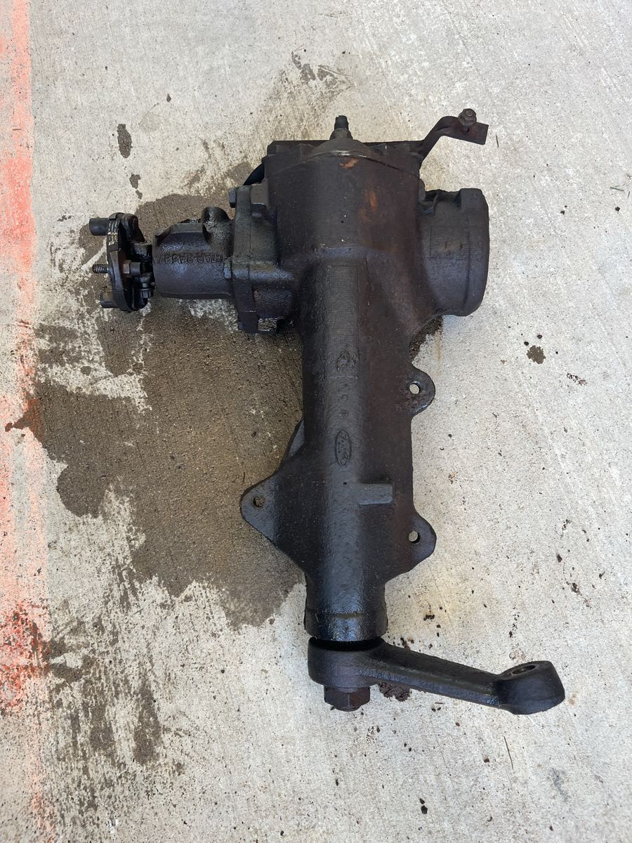 1973-1979 Ford 2WD Fseries Trucks power steering gear box F100-350 2WD
