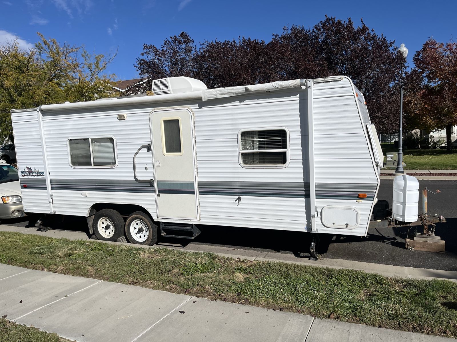 1999 Fleetwood 24ft camper