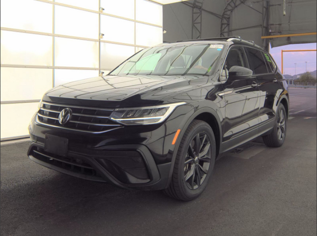 2024 Volkswagen Tiguan 2.0T SE