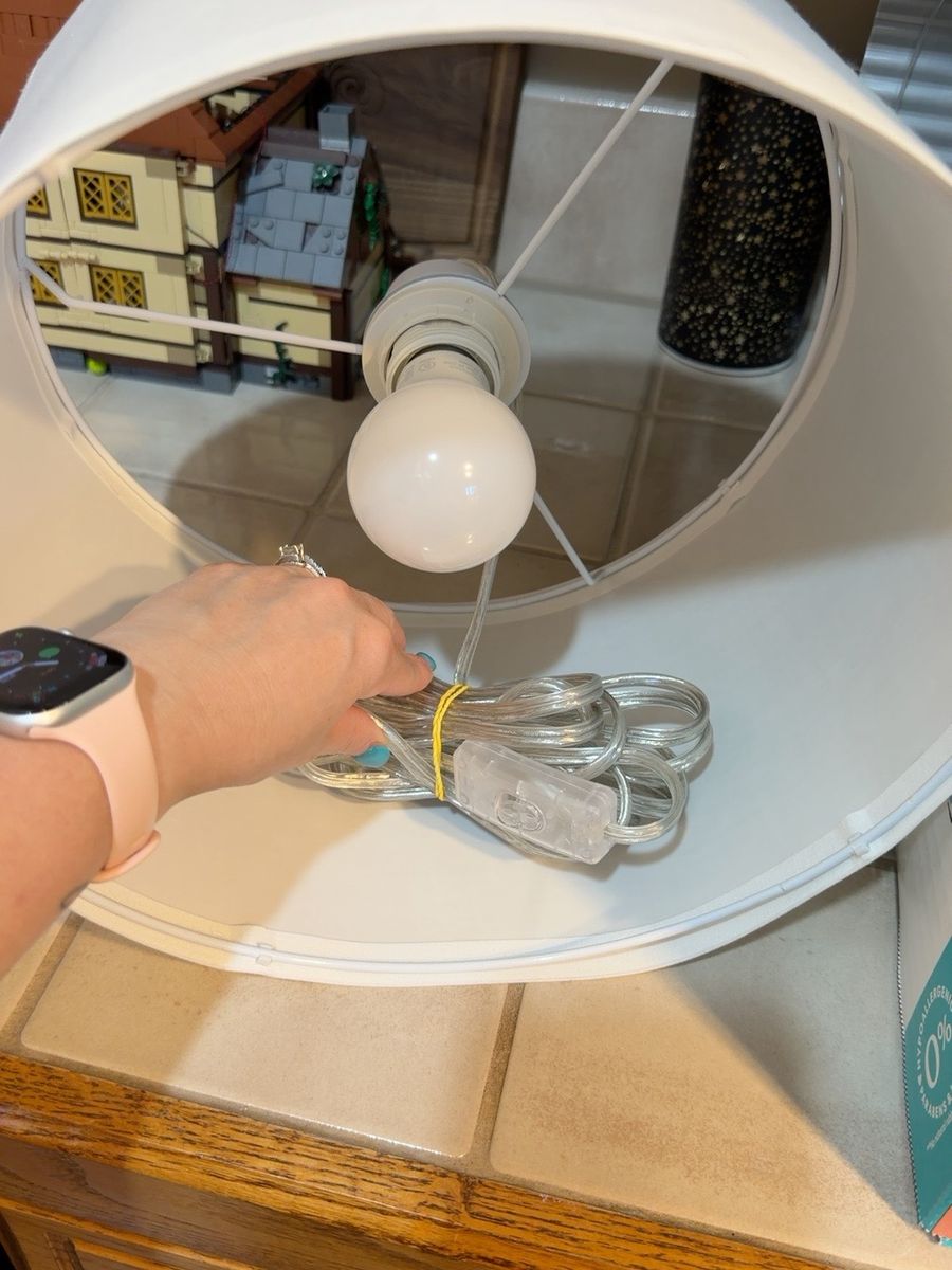 White Hanging Pendant Lamp