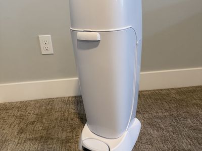 Genie diaper pail
