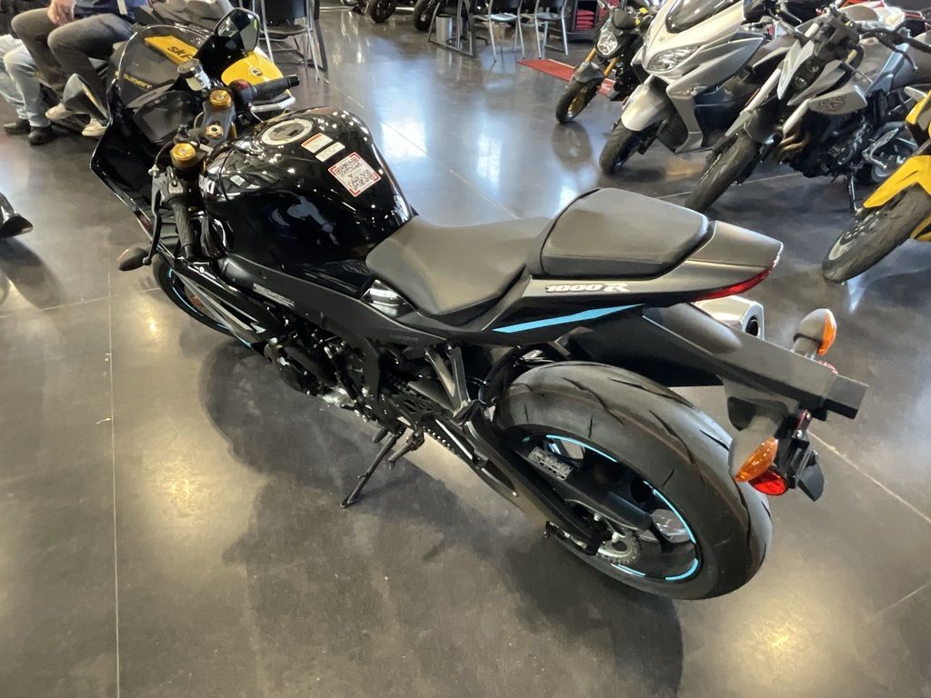 2025 Suzuki GSX-R1000R