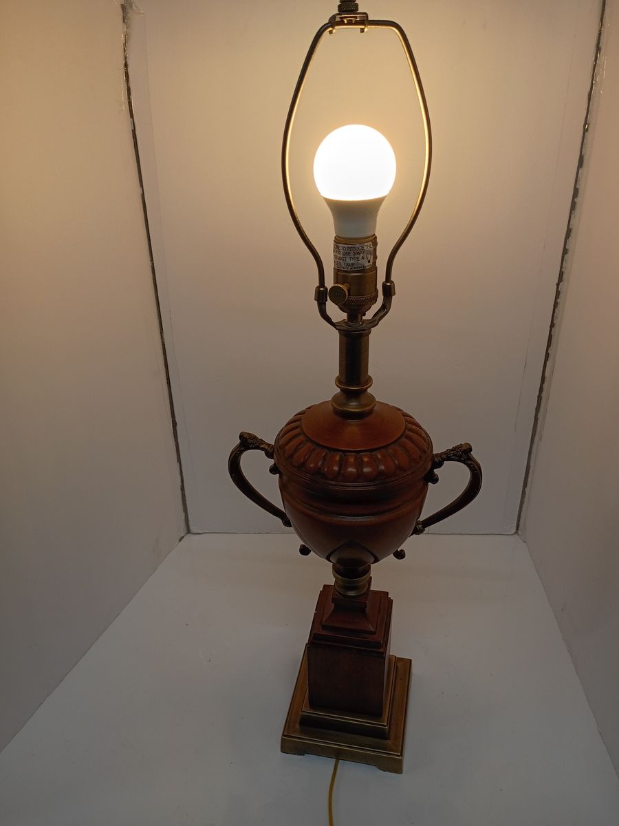 Bronze Porcelain Trophy Urn Lamp Bombay High end Empire