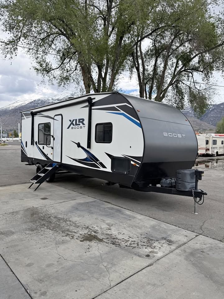 2022 Forest River XLR Boost 27QB