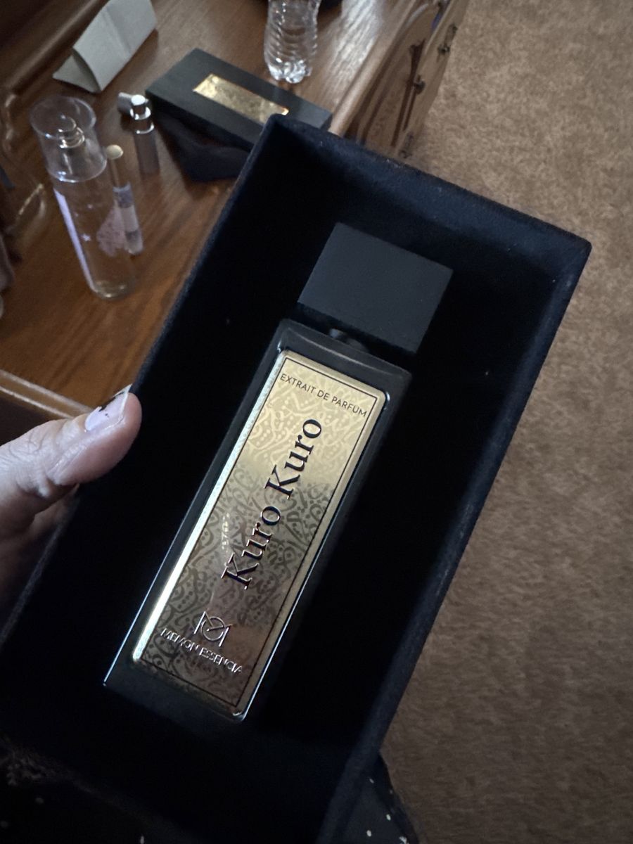 Kuro Kuro Extrait de Parfum by Memon Essencia - Luxury Unisex Fragrance, Full Bottle