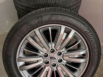 Brand new 2026 ford f150 platinum plus 22” wheels and tires