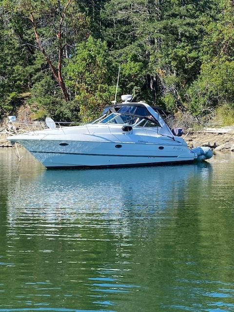 2007 34' Express Cruisers Yacht