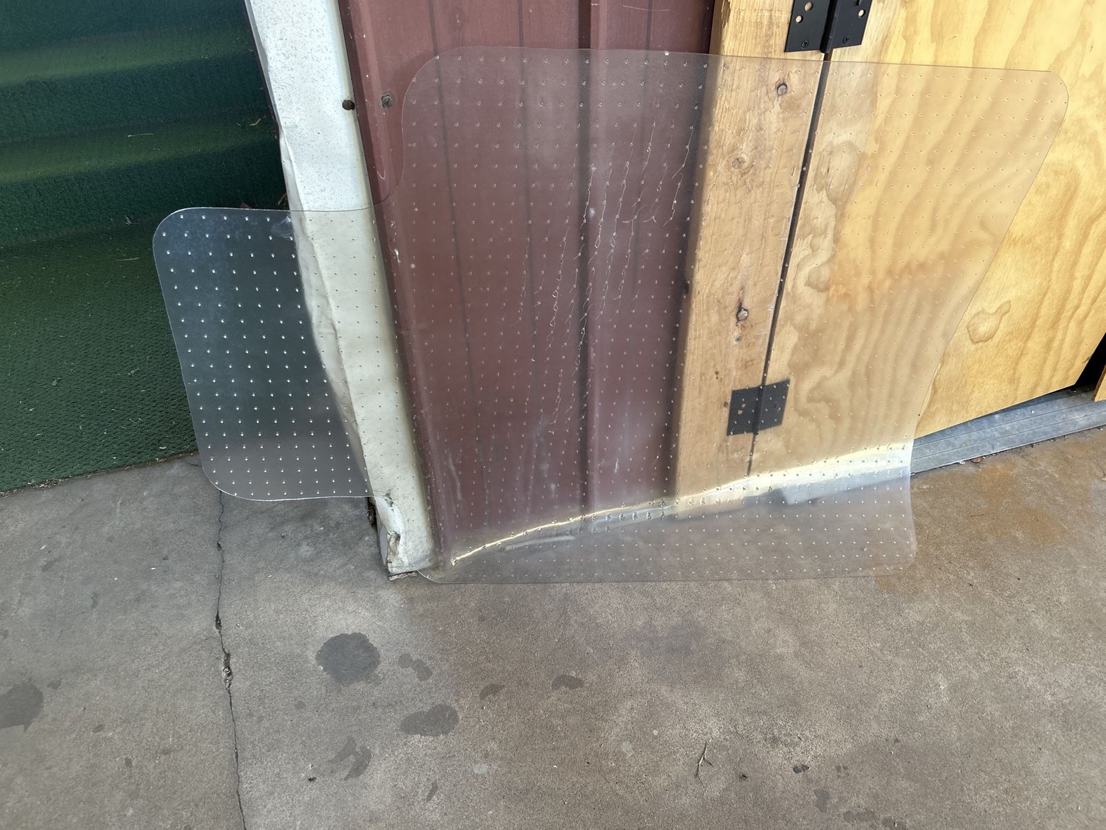Free office chair plastic mat