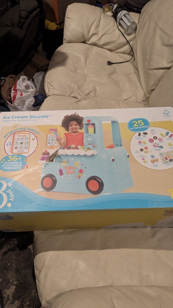 Ice Cream Shoppe Interactive Ice Cream Truck Toy Playset