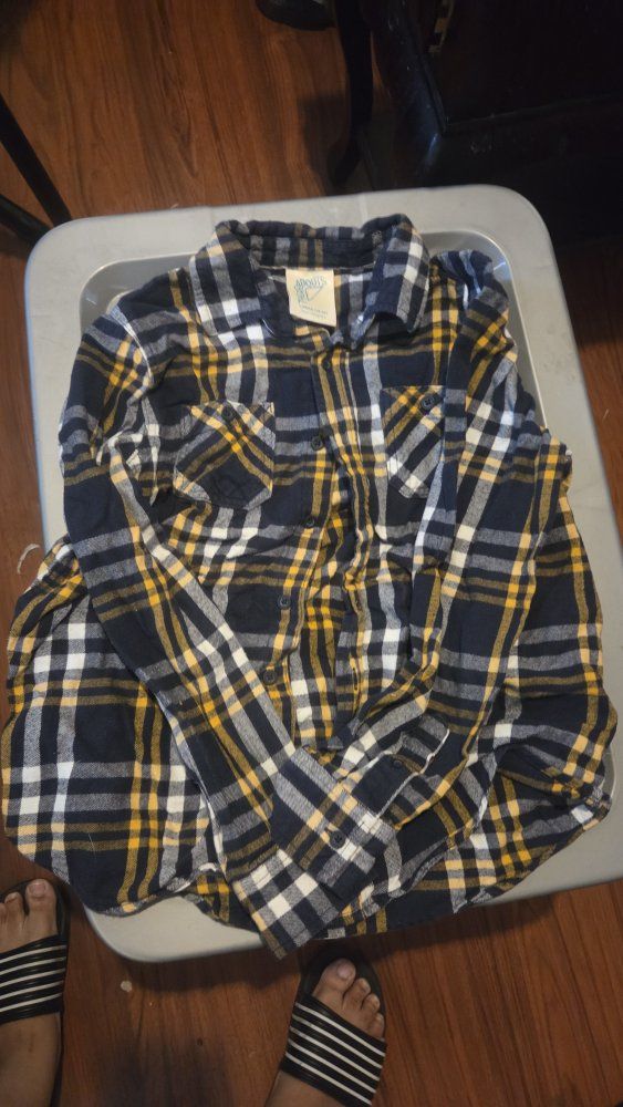 The Three Abouts Youth Boys Yellow White Black Plaid Flannel Shirt Size L (14-16)