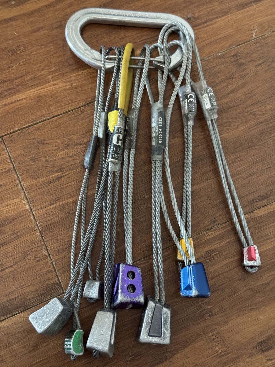 Assorted Set of Stoppers. Offset + standard style