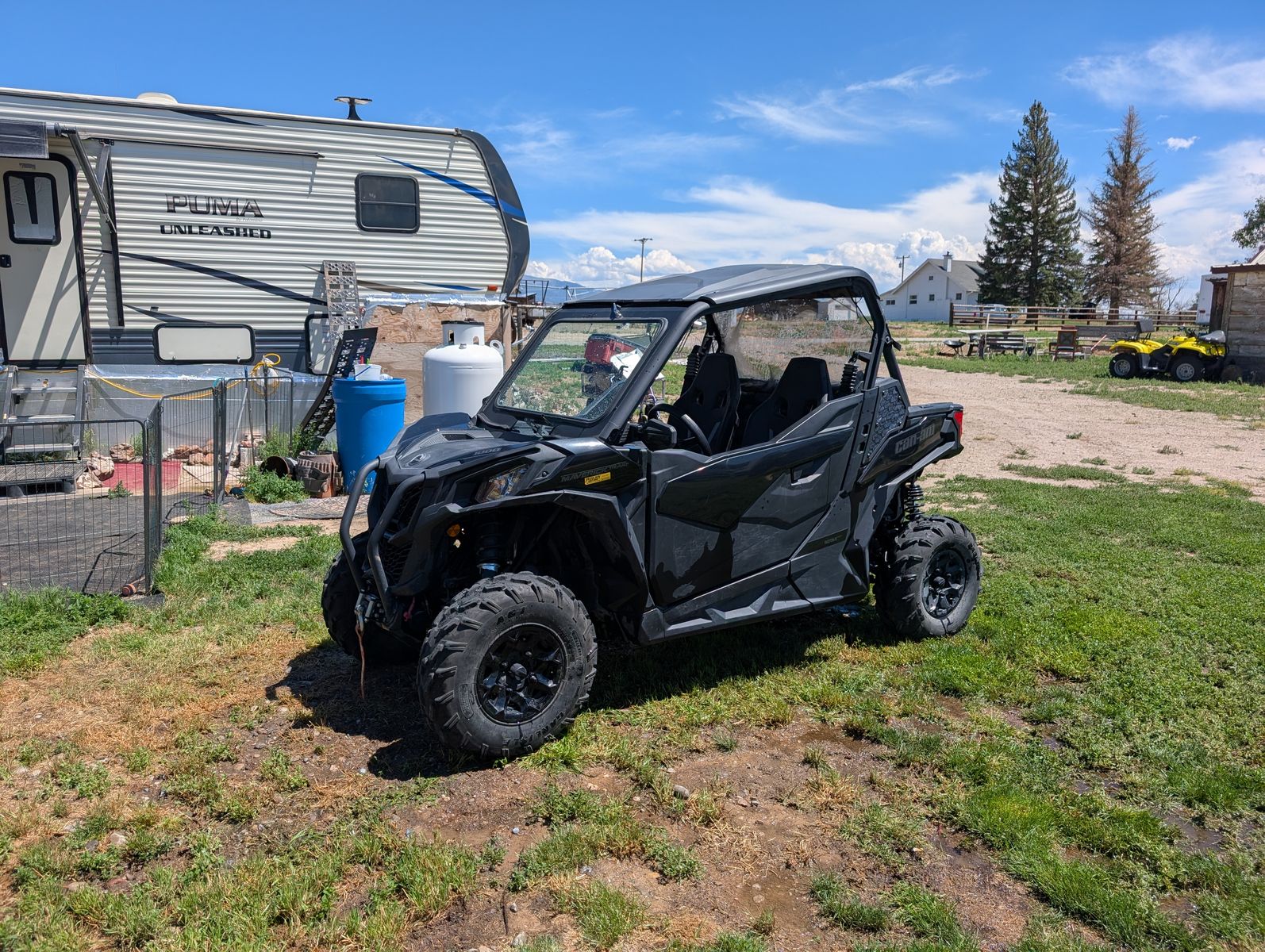 2021 can am Maverick trail