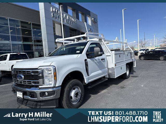 2025 Ford F-350 Super Duty XL