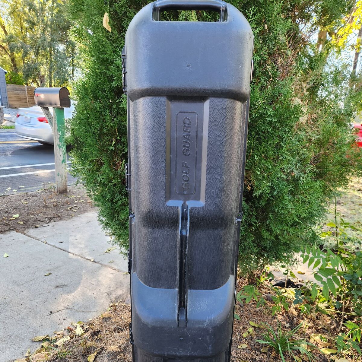 Rolling Travel Case, Golf Guard, good cond