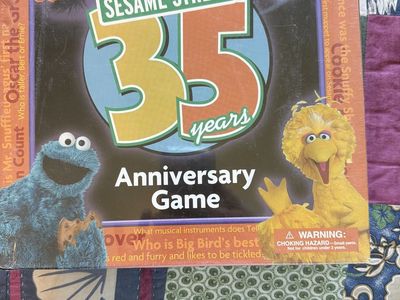 Sesame Street 35th Anniversary Board Game Ages 8+ 2-4 Teams/Players