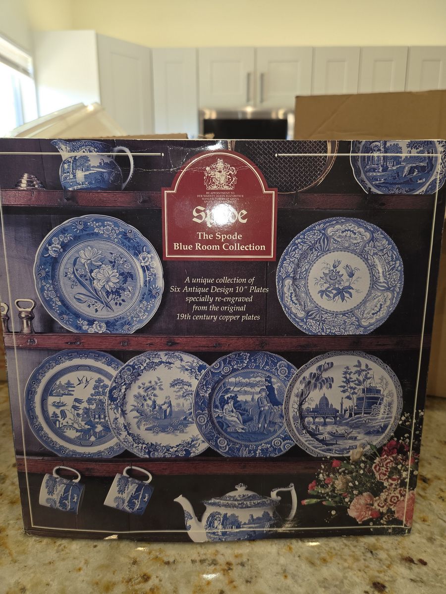 Spoke Blue Room Collection