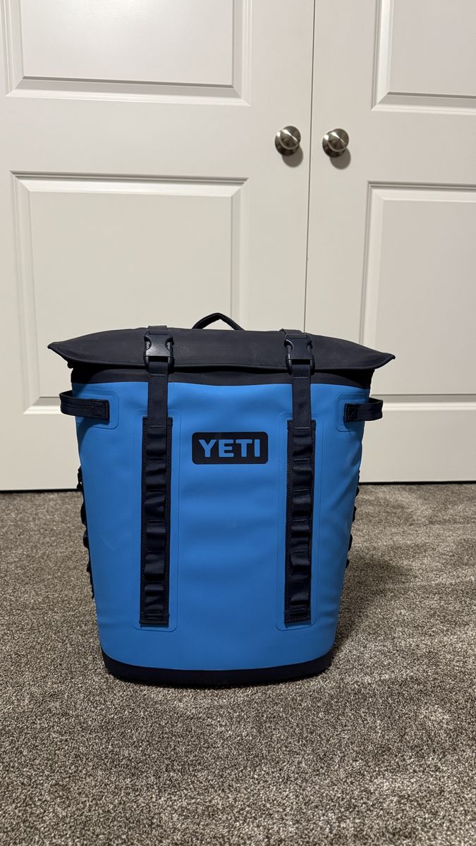 YETI Hopper M30 Soft Cooler
