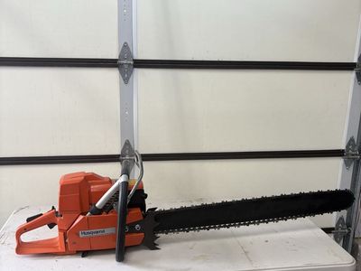 Husqvarna 288 87cc / 6 HP chainsaw