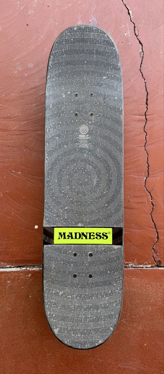 Main image 3