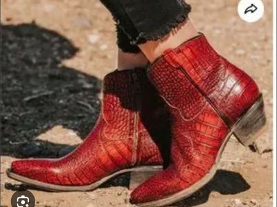 Freebird Miramar Red Croc Print Leather Western Booties Size 7