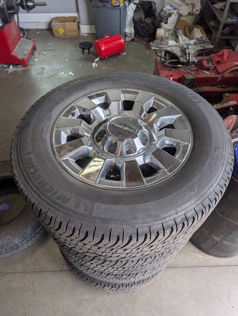 2017 GMC Denali 20" 10 Spoke Rims, 8 X 180 bolt pattern with Michelin Tires COMES WITH 4 TPMS SENSORS
