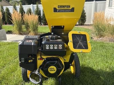 Champion 3 inch 2-in-1 Wood Chipper Shredder