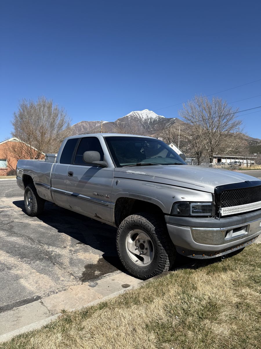 1999 Dodge Ram 1500 ST