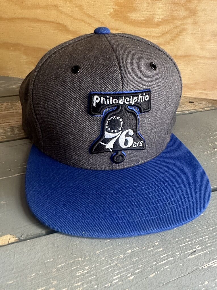 Philadelphia 76rs Snapback Hat
