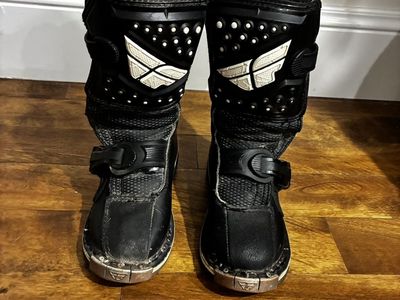 FLY Maverick Kids Size 11