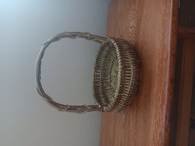 Gold basket