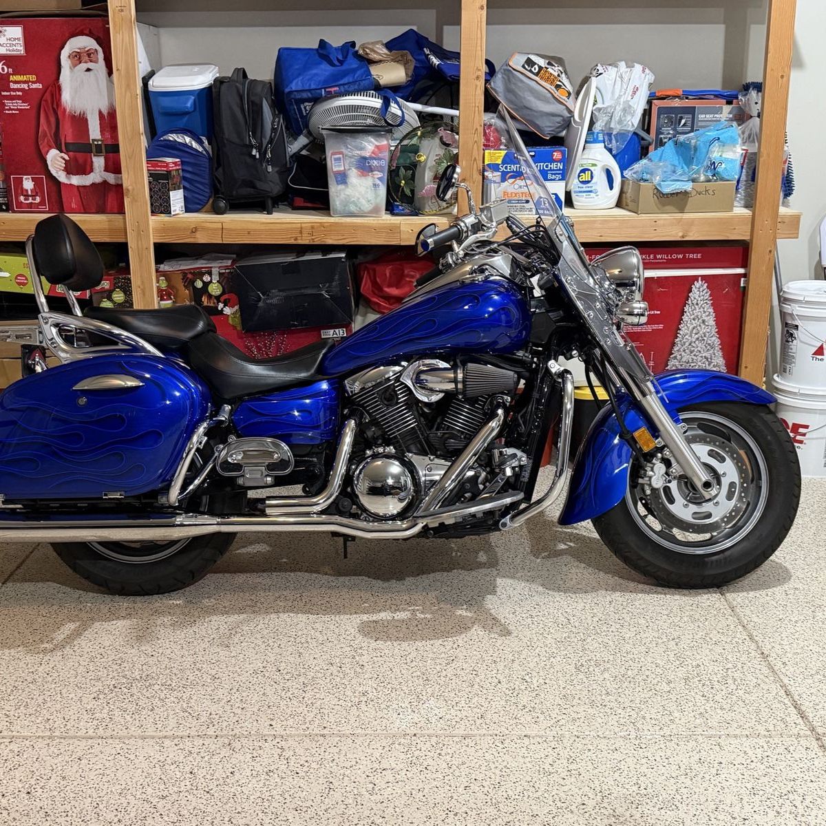 Motorcycle 