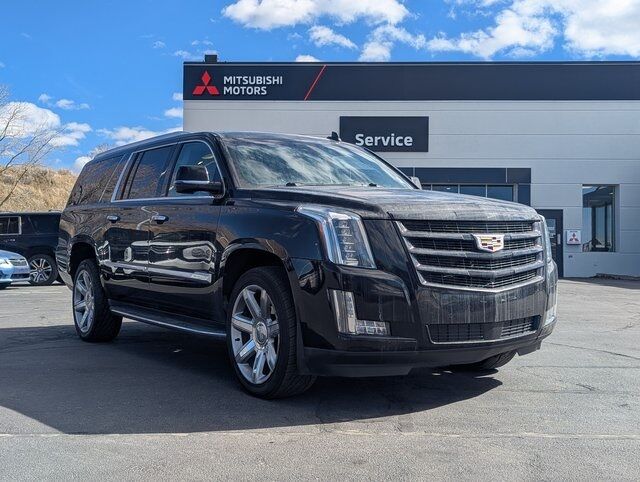 2018 Cadillac Escalade ESV Premium Luxury