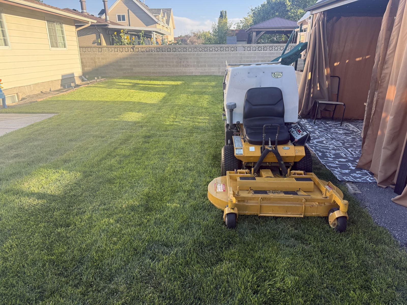 Walker GHS Ride-On Zero-Turn Lawn Mower - Used, Good Condition