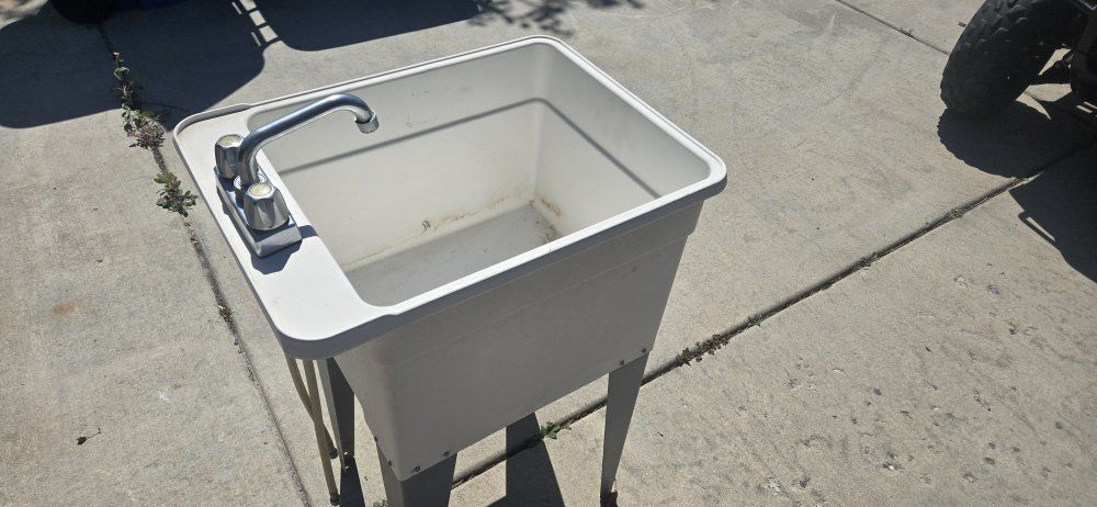 garage sink