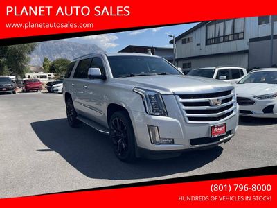 2016 Cadillac Escalade Luxury Collection